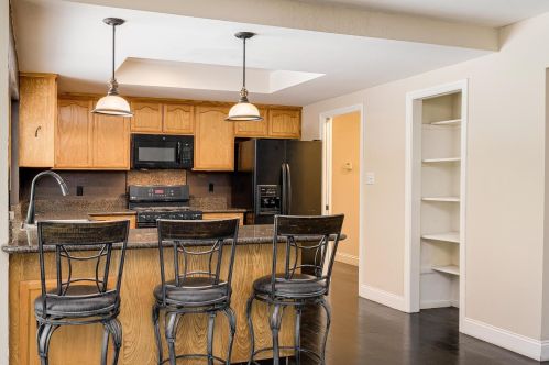 7550 Limerick Way, Citrus Heights, CA 95610-6520