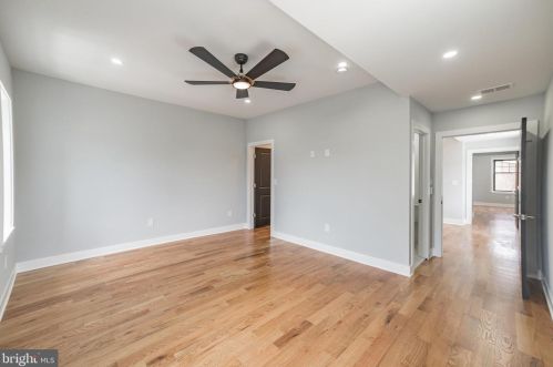 1165 12 St, Philadelphia PA 19148-1002 exterior