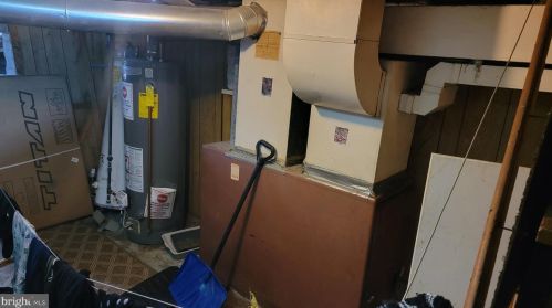 519 Lalor St, Trenton NJ  08611-3233 exterior