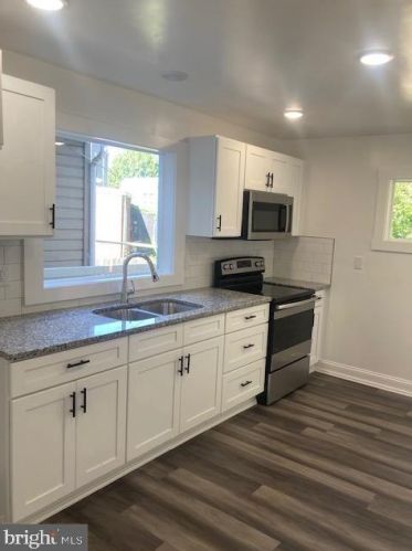 519 3rd St, Lancaster, PA 17603-5115