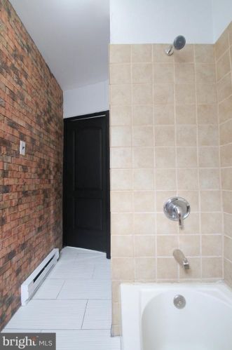 1144 22nd St, Philadelphia PA 19146-4235 exterior