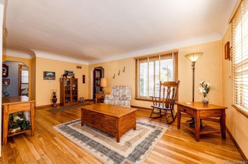 3019 Logan St, Englewood CO 80113-1637 exterior