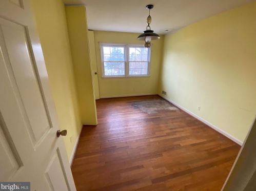 1906 Longmead Rd, Silver Spring MD 20906-1929 exterior