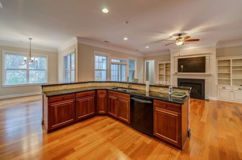 319 Puckett Creek Ct, Holly Springs, GA 30114-4369