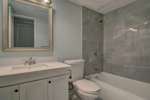 121 Sheffield Dr, Cedar Hill TX 75104-2709 exterior