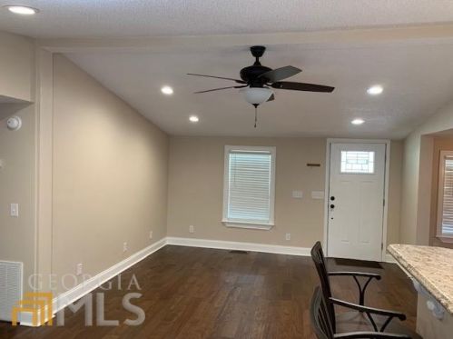 213 Webb St, Warner Robins, GA 31093-6821