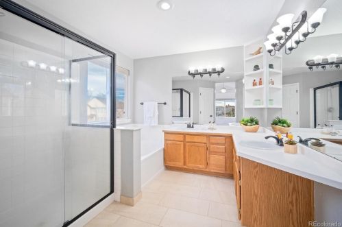 4043 Jebel Way, Aurora CO 80013-6009 exterior