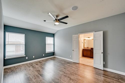 1717 Ryanfeld Dr, Midlothian TX  76063-5962 exterior