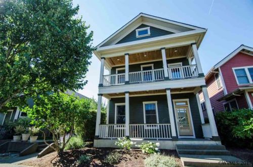1477 Emerson Ln, Monmouth, OR 97361-1889