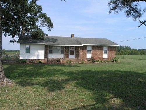 1000 Grapevine Rd, Halifax, NC 27839-9272