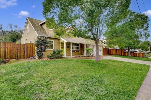 505 Quietwood Dr, San Rafael, CA 94903-1341