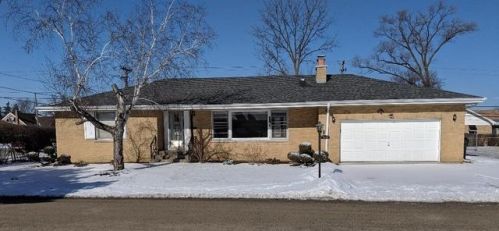 7150 Seward St, Niles IL  60714-2950 exterior