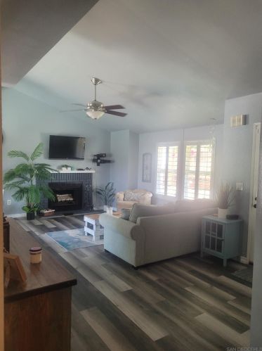 12508 Jackson Heights Dr, El Cajon, CA 92021-1766