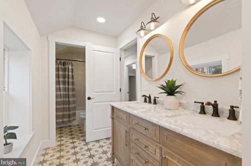 517 Marion St, Lancaster PA  17603-3026 exterior