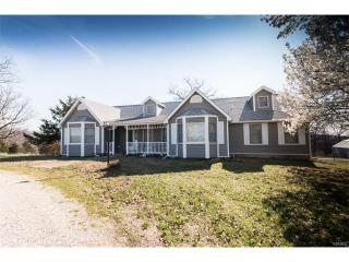 13800 Colt Dr, Hayden, MO 65459-8427
