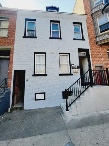 212 7th St, Allentown, PA 18102-4073