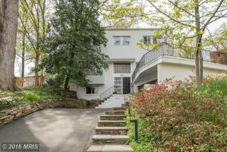 2240 Quebec St, Arlington, VA 22207-3816