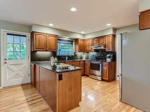 6890 Niagara Ct, Englewood CO 80112-1011 exterior