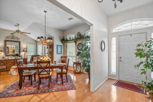 9796 Shr Dr, Conroe TX  77318-6652 exterior