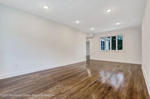 22 Stanford Dr, Hazlet NJ  07730-2314 exterior