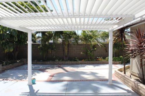 1674 Chateau Pl, Anaheim CA 92802-1517 exterior