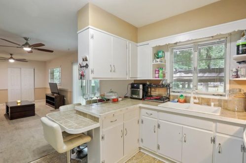 2589 Farley St, Atlanta GA  30344-2324 exterior