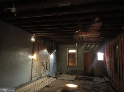 3301 22nd St, Philadelphia PA 19132-1548 exterior