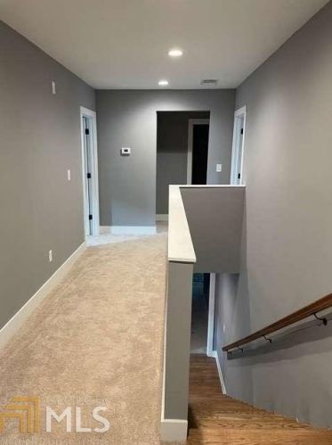 1698 Evans Dr, Atlanta GA  30310-4502 exterior
