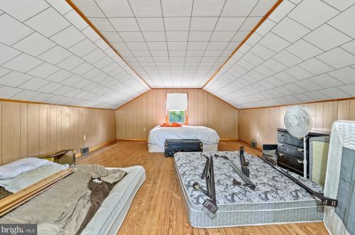 3661 Davidsburg Rd, York PA 17315-4660 exterior