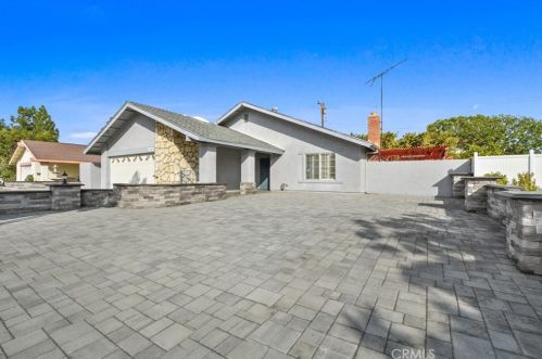 423 Carnation Dr, Placentia, CA 92870-4410