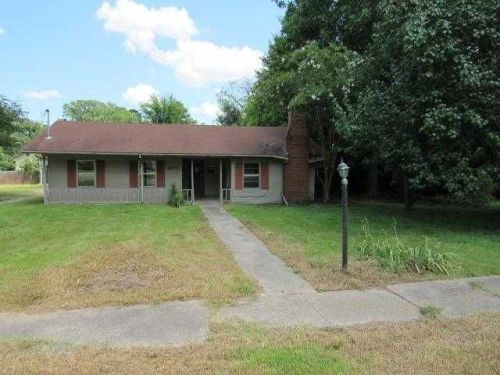 405 Edgewood St, Hope, AR 71801-5513