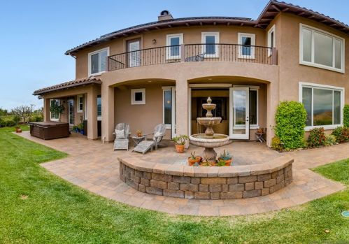 4474 Via De Los Cepillos, Bonsall, CA 92003-5027