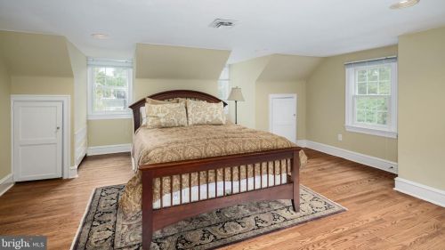 730 Redman Ave, Haddonfield NJ 08033-2744 exterior