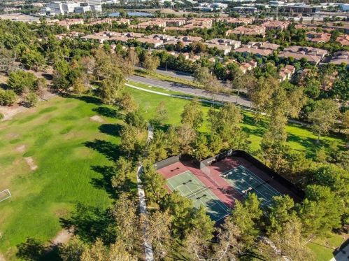 309 Tall Oak, Irvine CA  92603-0673 exterior