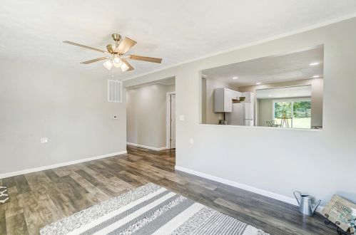 4103 Xenia Dr, Enon OH 45323-1445 exterior