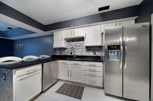 7710 Grant St, Gary IN 46410-5281 exterior