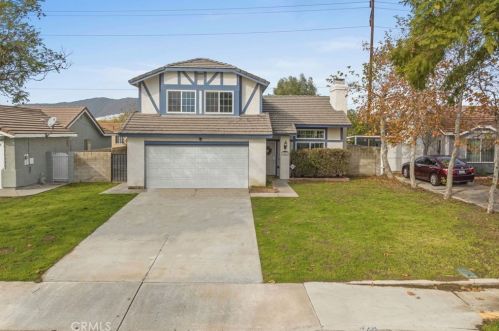 1241 Salmon River Rd, Riverside, CA 92501-1523