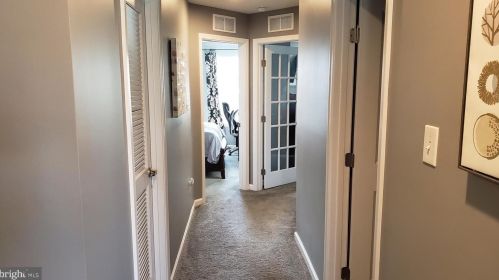 80 Sundance Dr, Trenton NJ 08619-3968 exterior