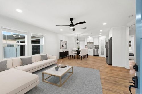 156 4 Ave, Chula Vista CA  91910-1707 exterior