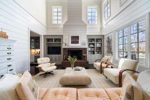 3066 Arden Rd, Atlanta GA  30305-1914 exterior