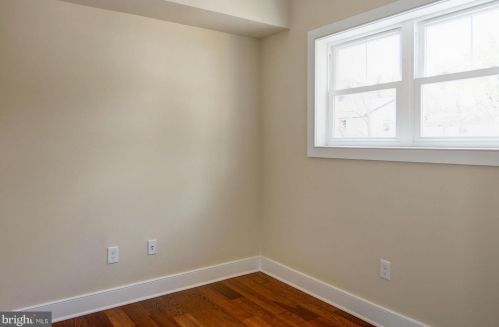 154 Ellis St, Tavistock NJ 08033-1827 exterior