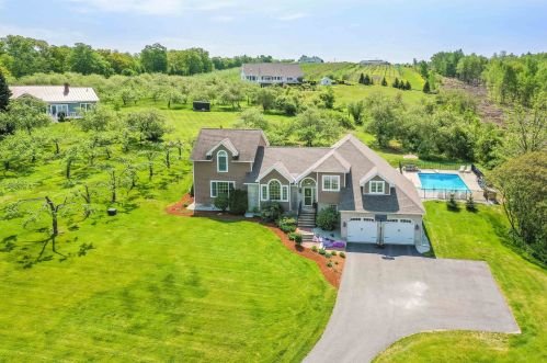75 Parish Rd, Concord, NH 03303-4000