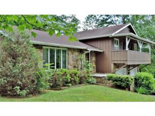 632 Galax Dr, Erwin, TN 37650-1420