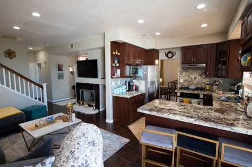 997 Dylan Way, Anaheim CA  92808-1519 exterior