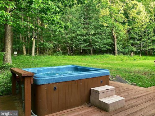 189 Lyle House Rd, Mathias WV  26812 exterior