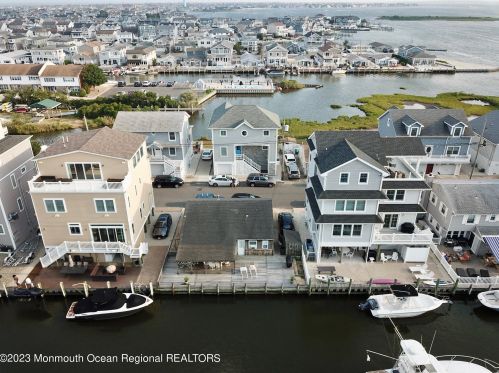 238 Joseph St, Lavallette, NJ 08735-1609