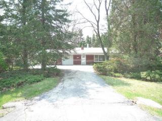 95 Thacker St, Schaumburg, IL 60194-3378