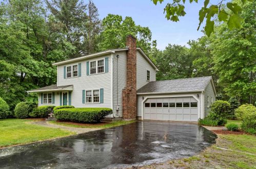 447 Boston Post Rd, Amherst, NH 03031-2202
