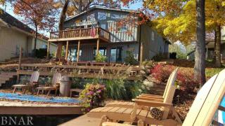 25326 Arrowhead Ln, Hudson, IL 61748-7574