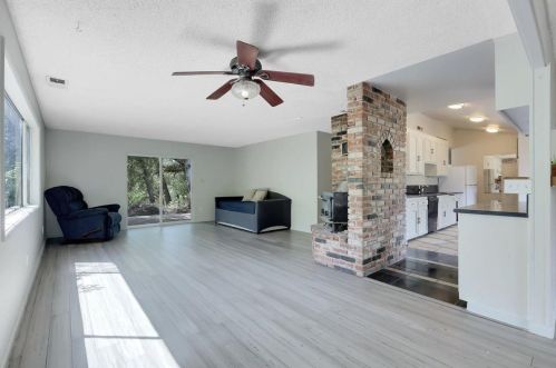 10409 Wolf Rd, Grass Valley, CA 95949-7805